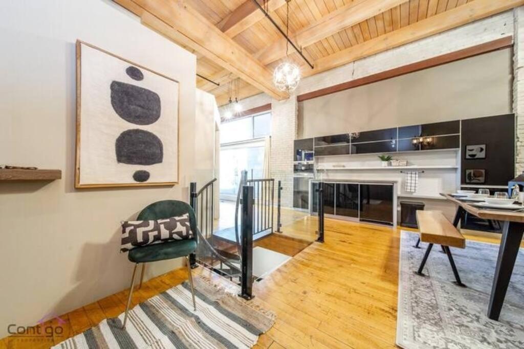 אדמונטון Historic Jd Loft, Near Ice District, Rogers Place, Ug Parking מראה חיצוני תמונה